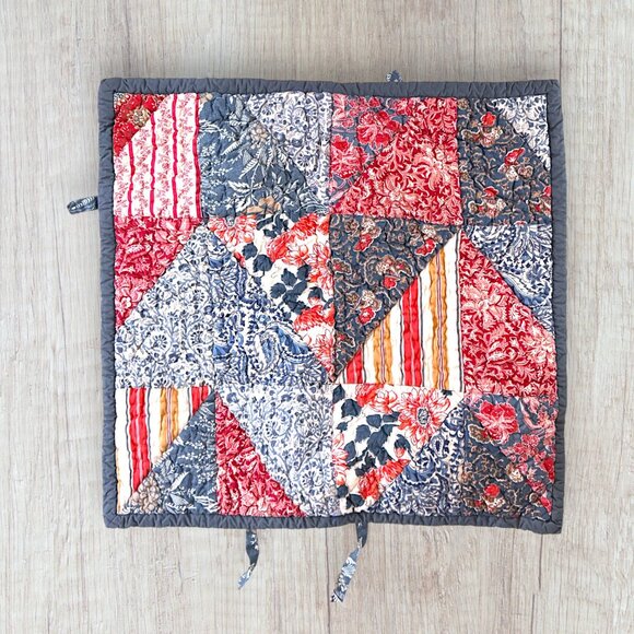 Pottery Barn Jamestown Patchwork Euro Shams Set of 3 Quilted Floral Americana - Picture 2 of 6